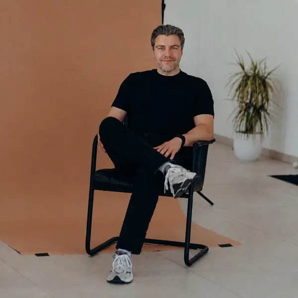 David Preuß, Gründer von feyro